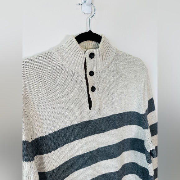 Striped Bottom Knit Pullover Sweater By Chaps Size L - Picture 9 of 11